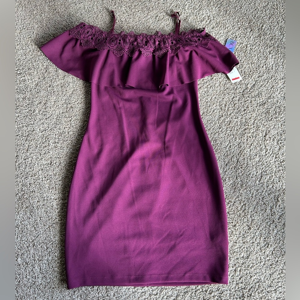 Elegant Burgundy Off-Shoulder Dress